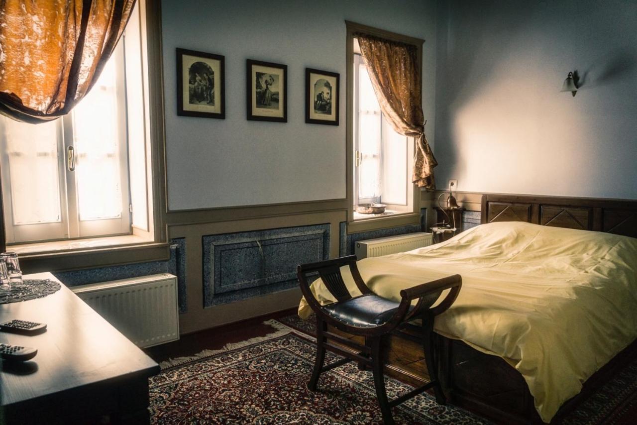 Nives Hotel Nymfaio Bagian luar foto